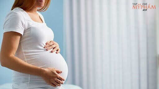 Phụ nữ mang thai có nên sử dụng mỹ phẩm không? Những lưu ý quan trọng cần biết